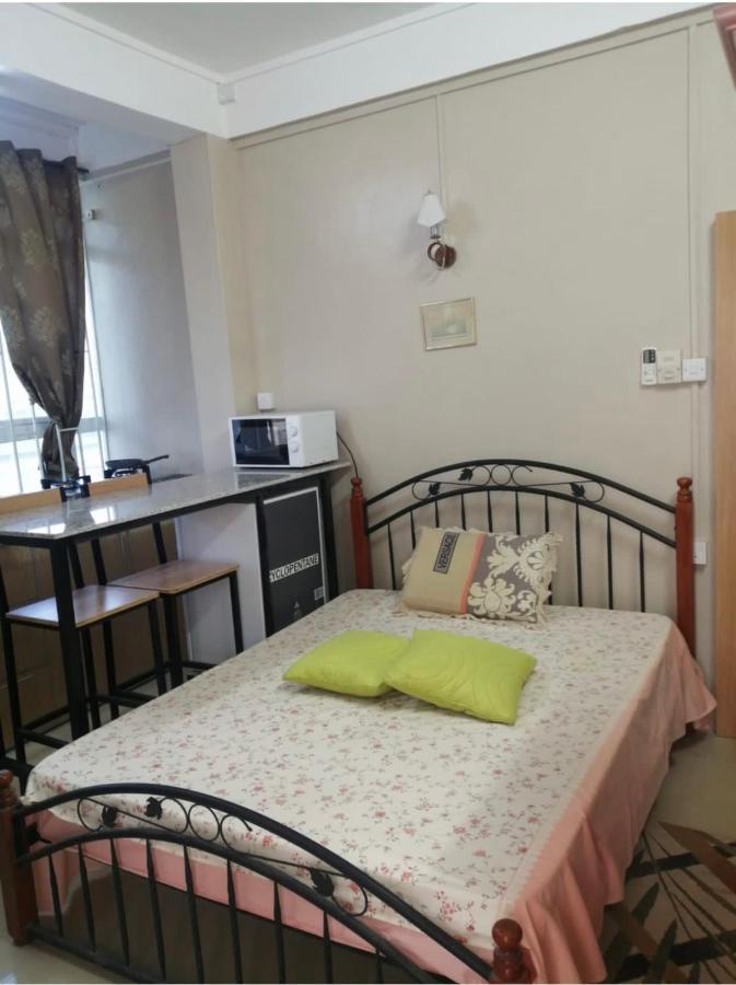 Champs De Mars Apartment Port Louis Luaran gambar
